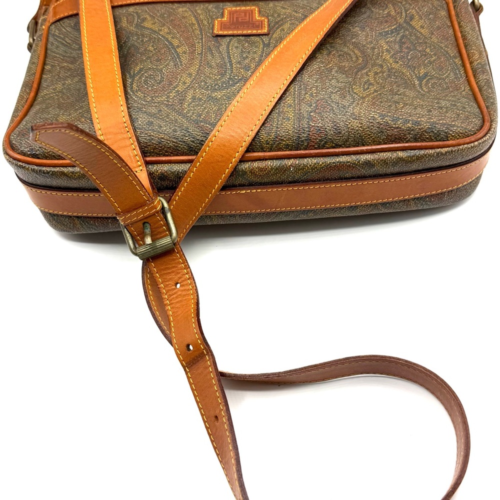 PERUZZI Paisley Tote and Crossbody Bag Set - Picture 9 of 12